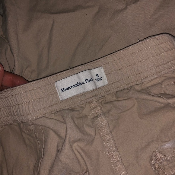 Abercrombie Cargo Pants - Picture 2 of 2